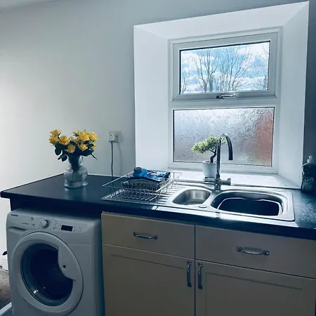 Woodman House - 7 Bedrooms - Sleeps 14 아파트