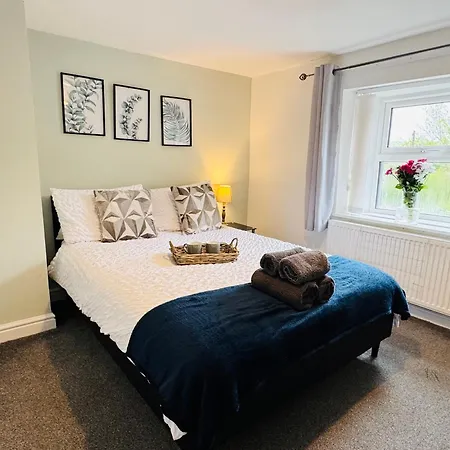 Apartman Woodman House - 7 Bedrooms - Sleeps 14